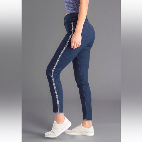 NWT Tinseltown Juniors' Glitter-Striped Skinny Jeans Stretch Sz 9/29 Inseam 27” - Picture 1 of 13